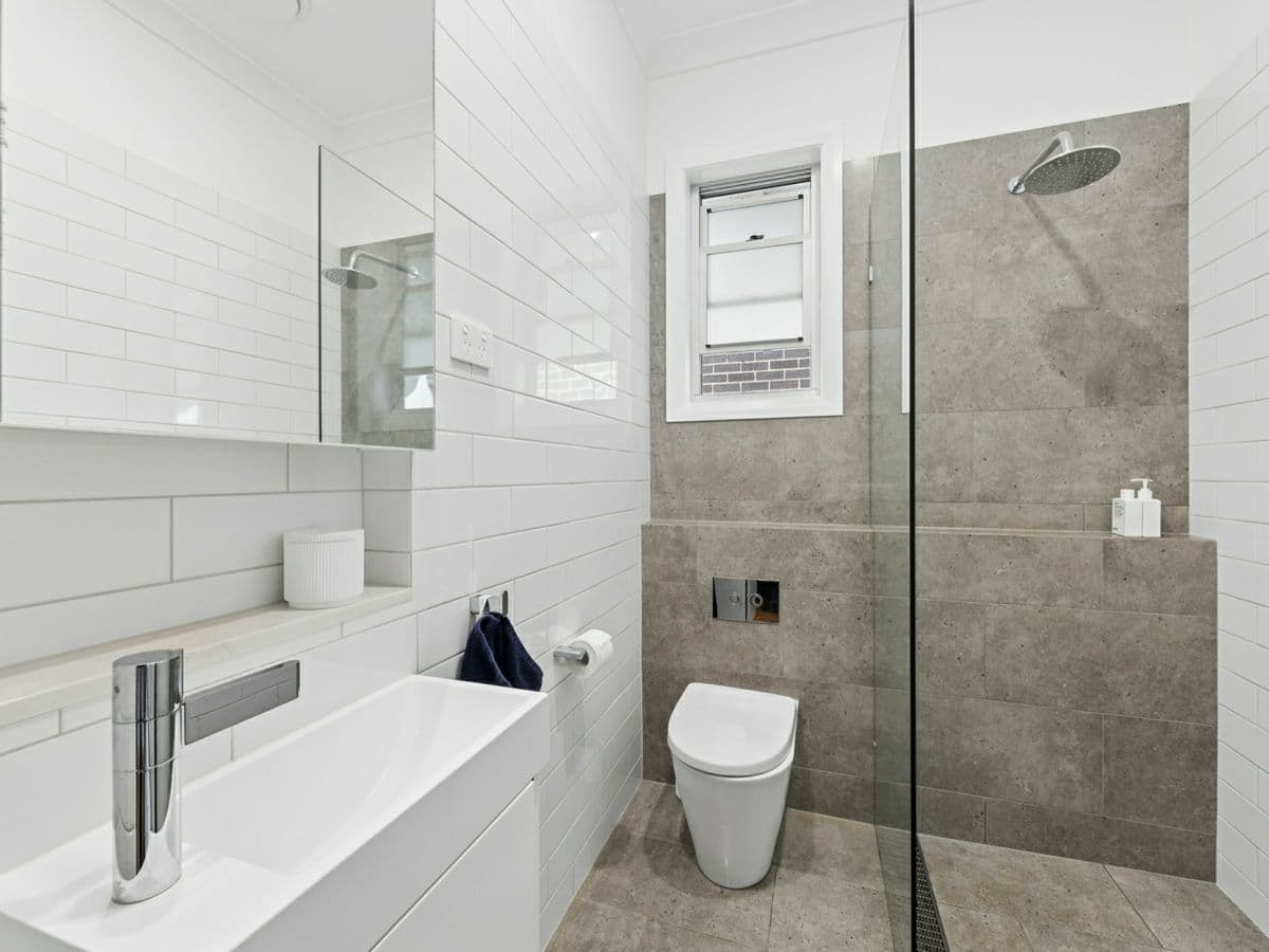 60 De Vitre Street, LAMBTON, Lambton - Thumbnail 5