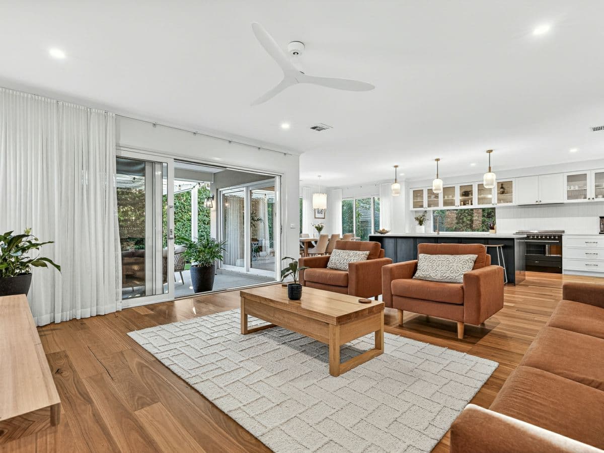 12 Handley Court, BLACKBURN NORTH, Blackburn North - Thumbnail 2