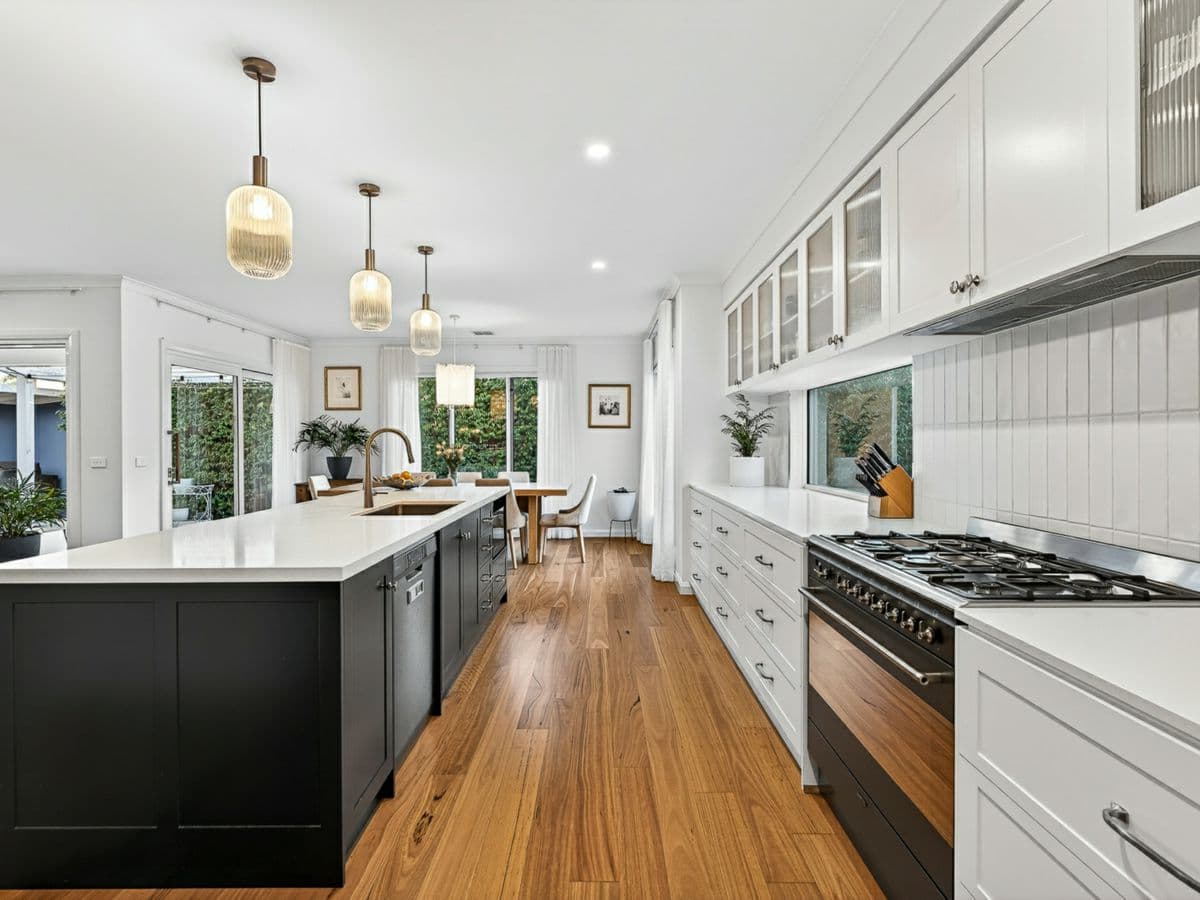 12 Handley Court, BLACKBURN NORTH, Blackburn North - Thumbnail 5