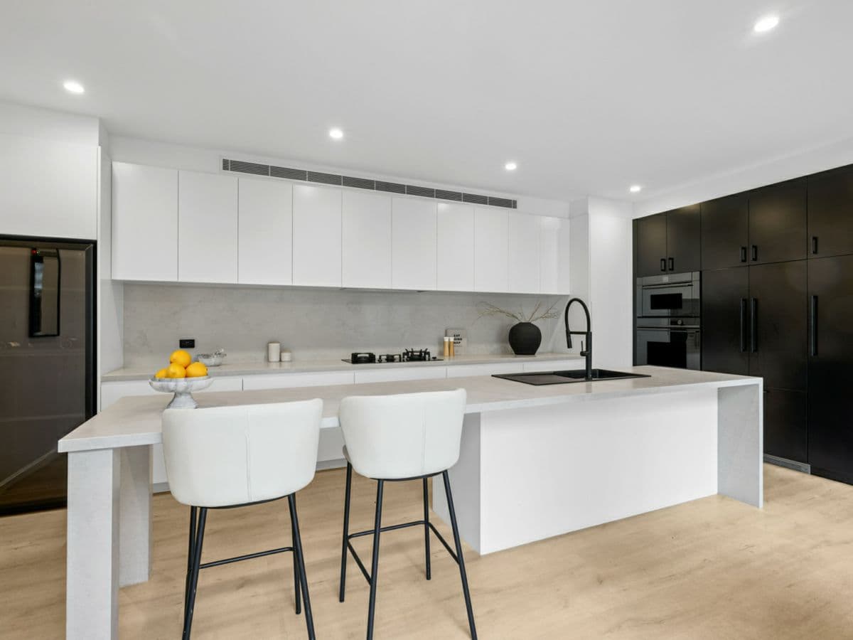 4 Henricks Avenue, NEWINGTON, Newington - Thumbnail 6