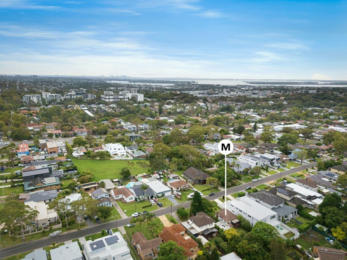 66 Raglan Road, MIRANDA, Miranda - Thumbnail 4