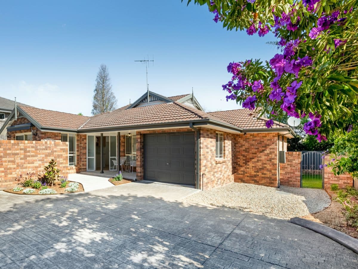 18B Albert Street, GLADESVILLE, Gladesville - Image 1