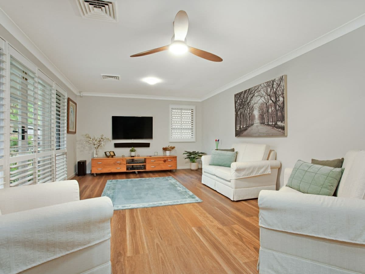 8 Williams Road, NORTH ROCKS, North Rocks - Thumbnail 2