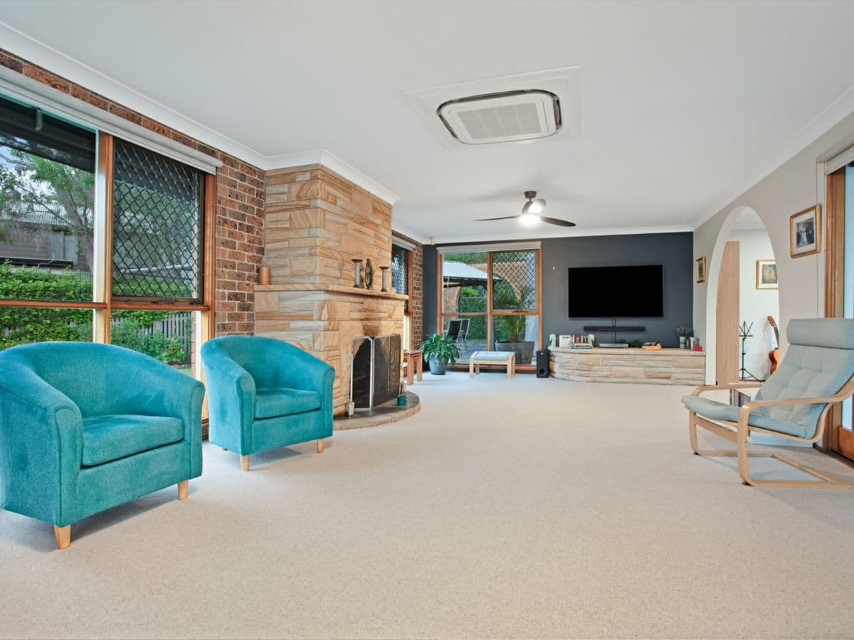 8 Williams Road, NORTH ROCKS, North Rocks - Thumbnail 3
