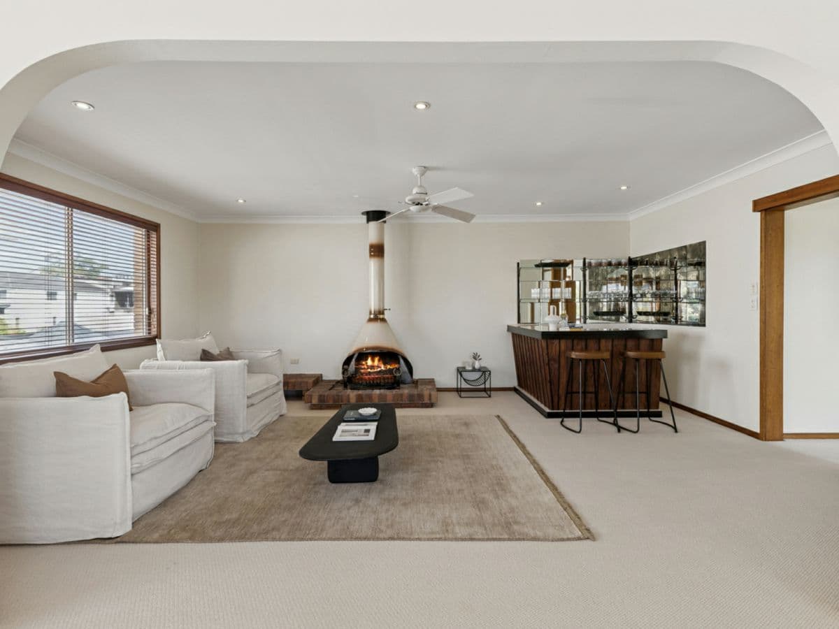 42 Hawkesbury Esplanade, SYLVANIA WATERS, Sylvania Waters - Thumbnail 8