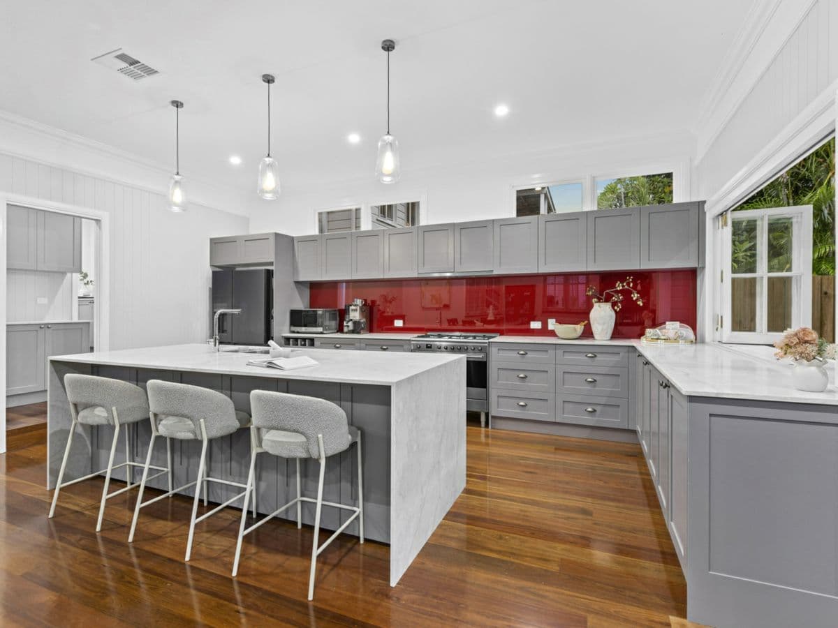 31 Burlington Street, EAST BRISBANE, East Brisbane - Thumbnail 2