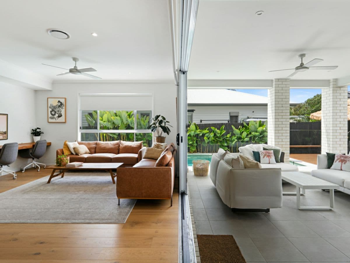 56 Kallay Street, MIAMI, Miami - Thumbnail 3
