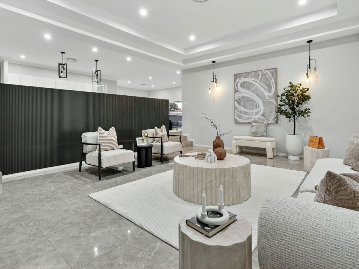 21 Warra Street, WENTWORTHVILLE, Wentworthville - Thumbnail 2