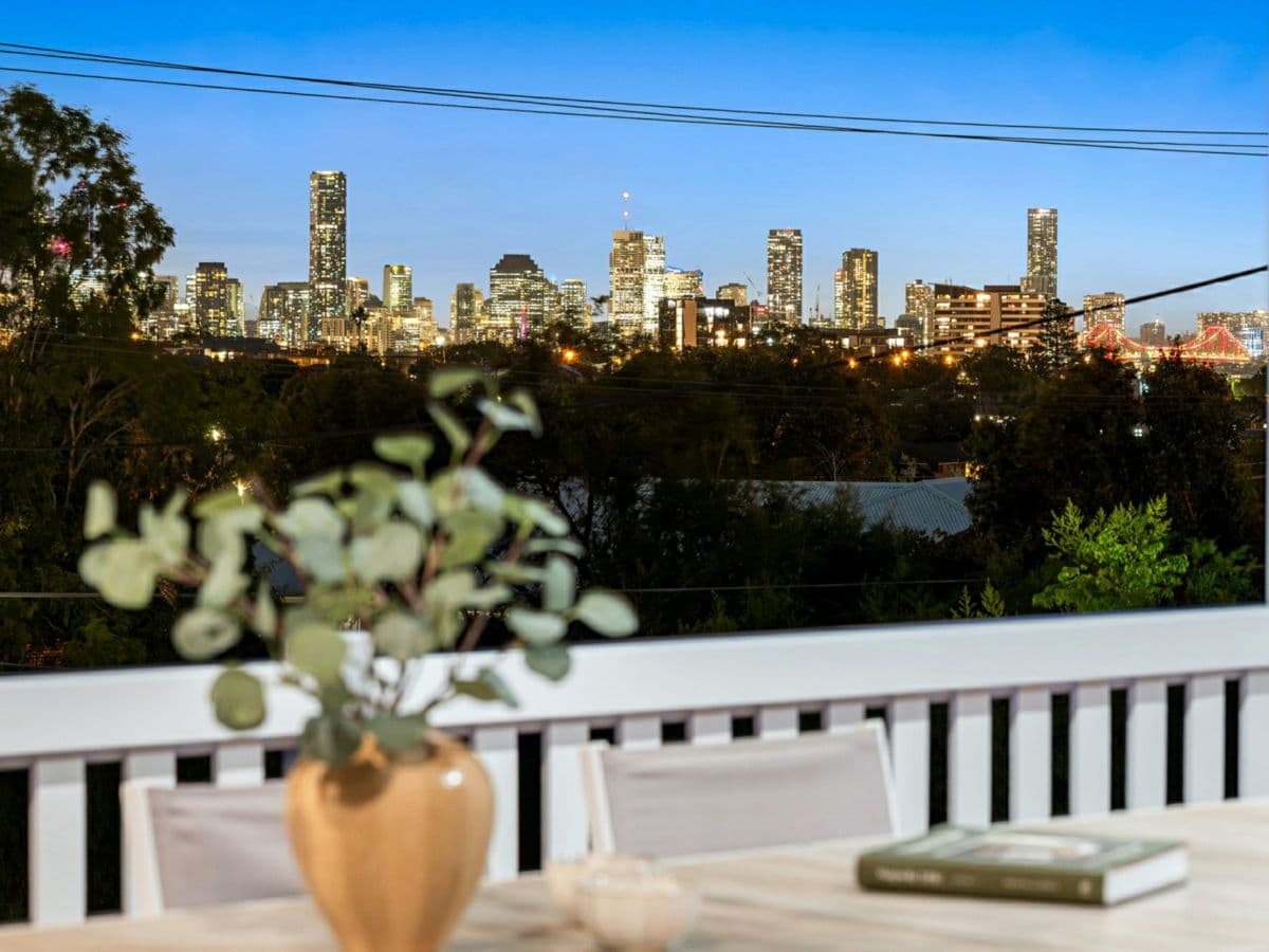 36 Eva Street, COORPAROO, Coorparoo - Image 1