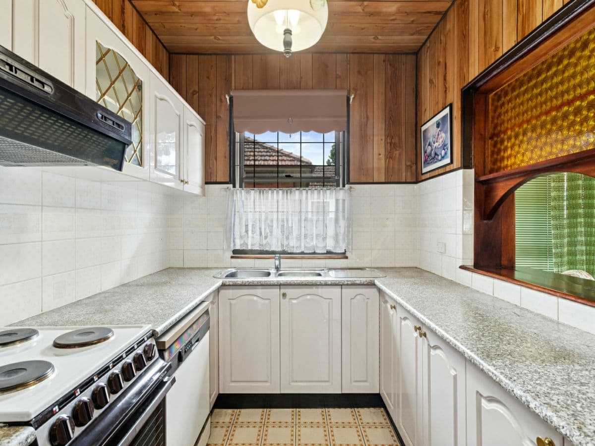 16 MacArthur Avenue, STRATHFIELD, Strathfield - Thumbnail 8