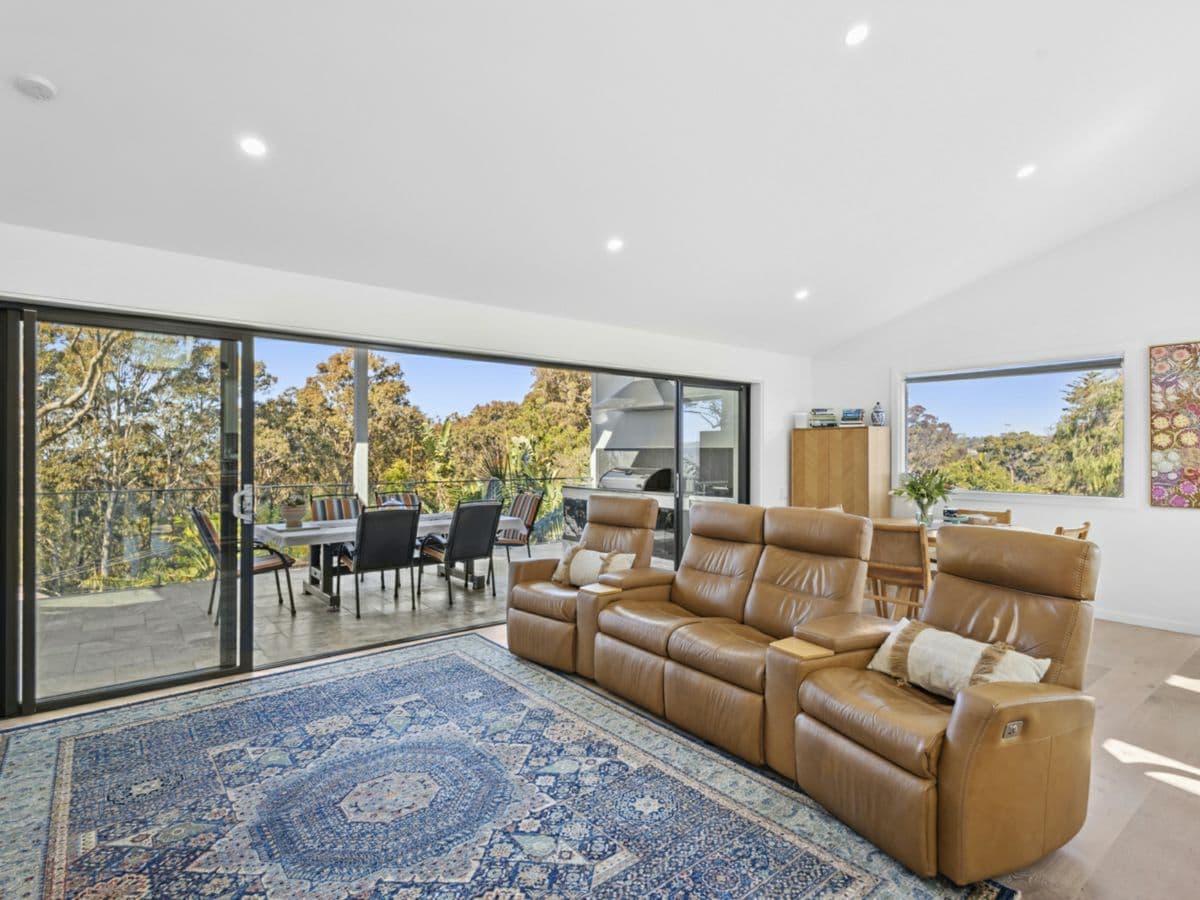 73 Riviera Avenue, AVALON BEACH, Avalon Beach - Thumbnail 3