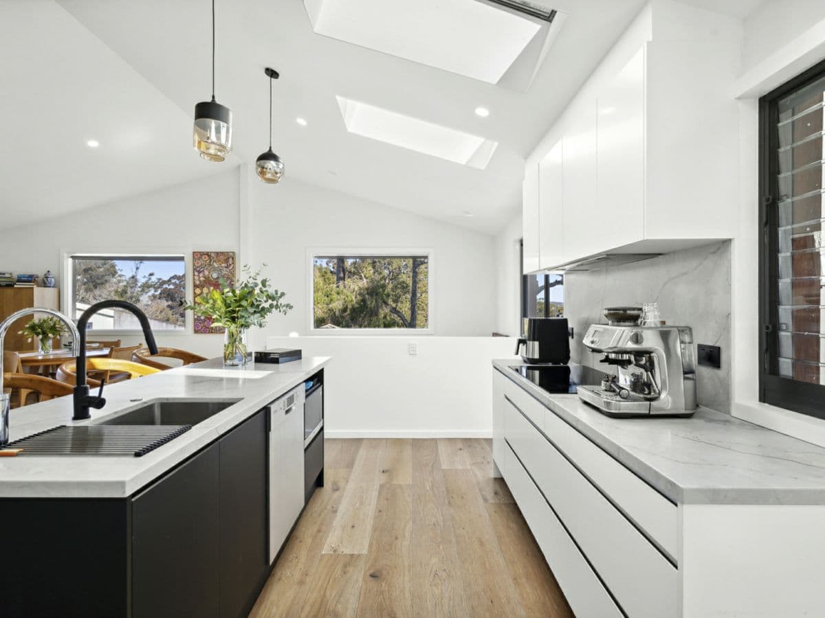 73 Riviera Avenue, AVALON BEACH, Avalon Beach - Thumbnail 5