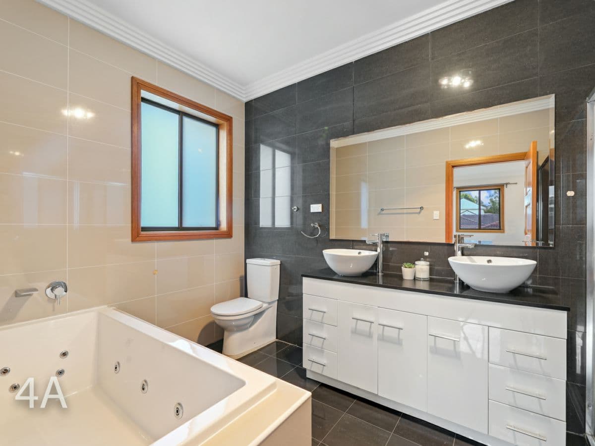 4 Benghazi Road, CARLINGFORD, Carlingford - Thumbnail 6