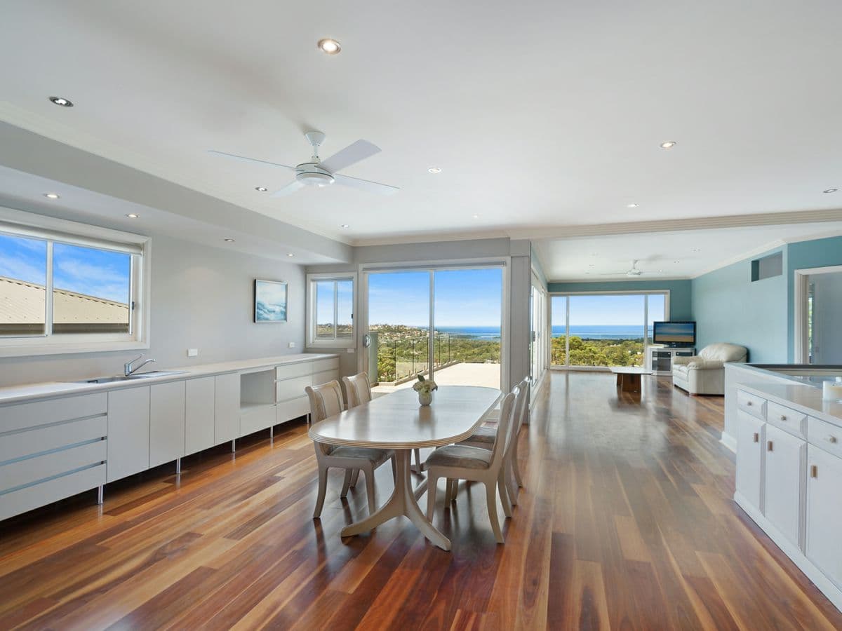 21 Rayner Avenue, NARRAWEENA, Narraweena - Thumbnail 4