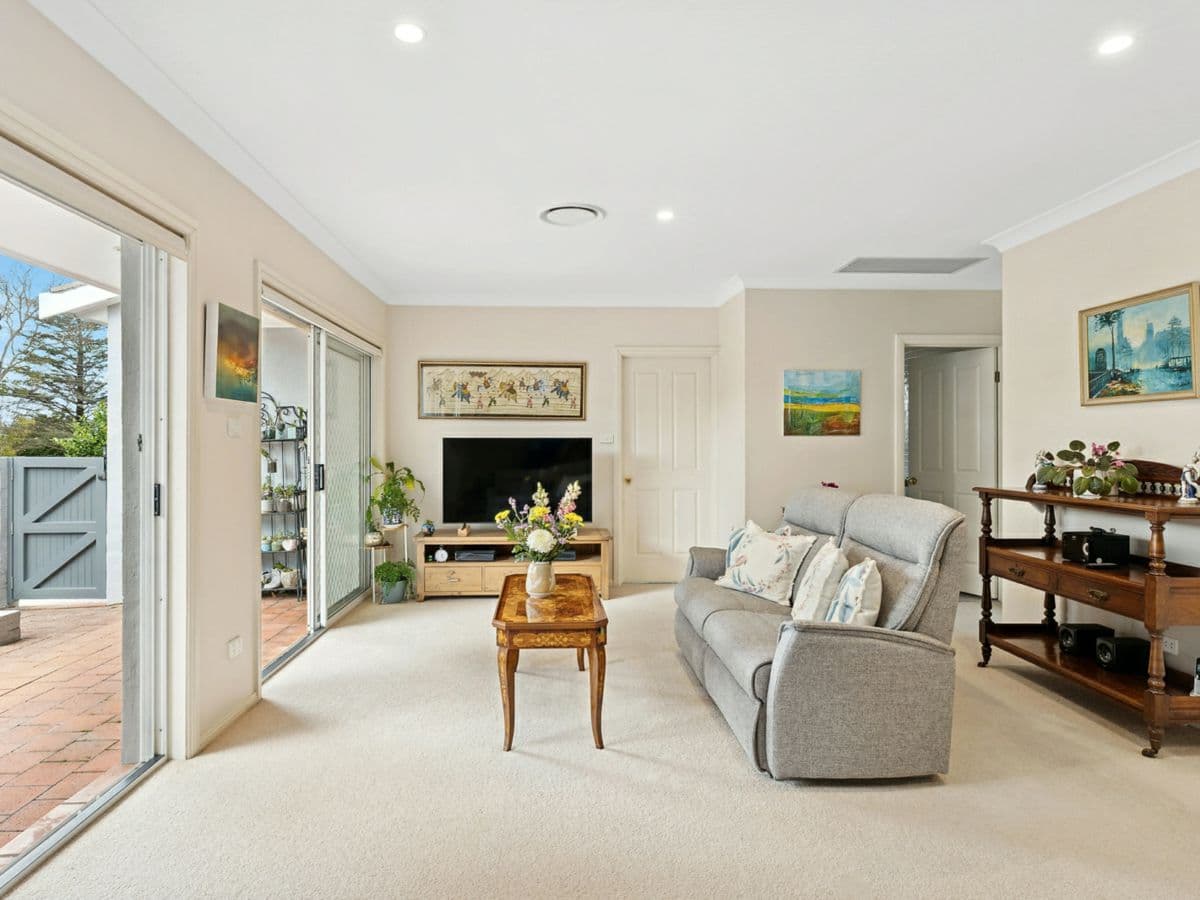 3 Kendall Road, CASTLE COVE, Castle Cove - Thumbnail 2