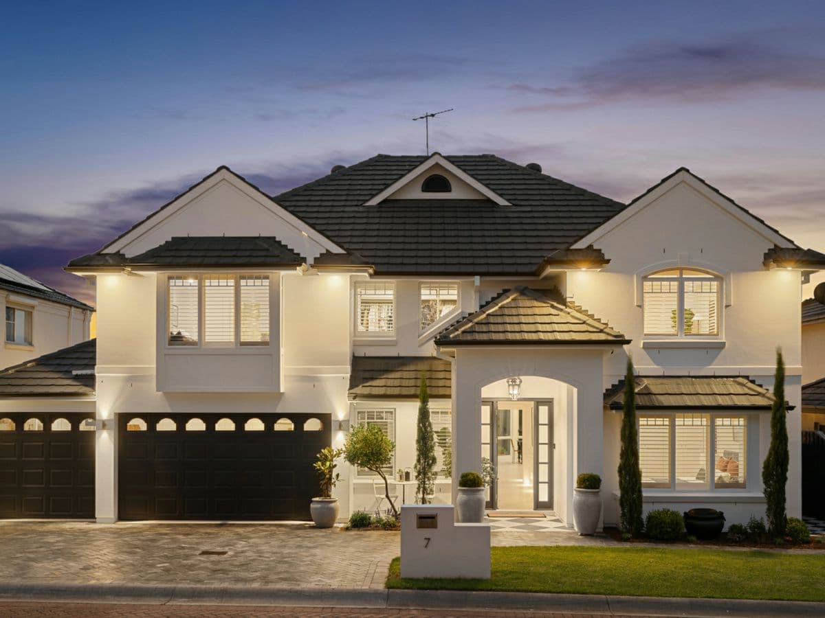 7 Peppertree Place, CASTLE HILL, Castle Hill - Thumbnail 2