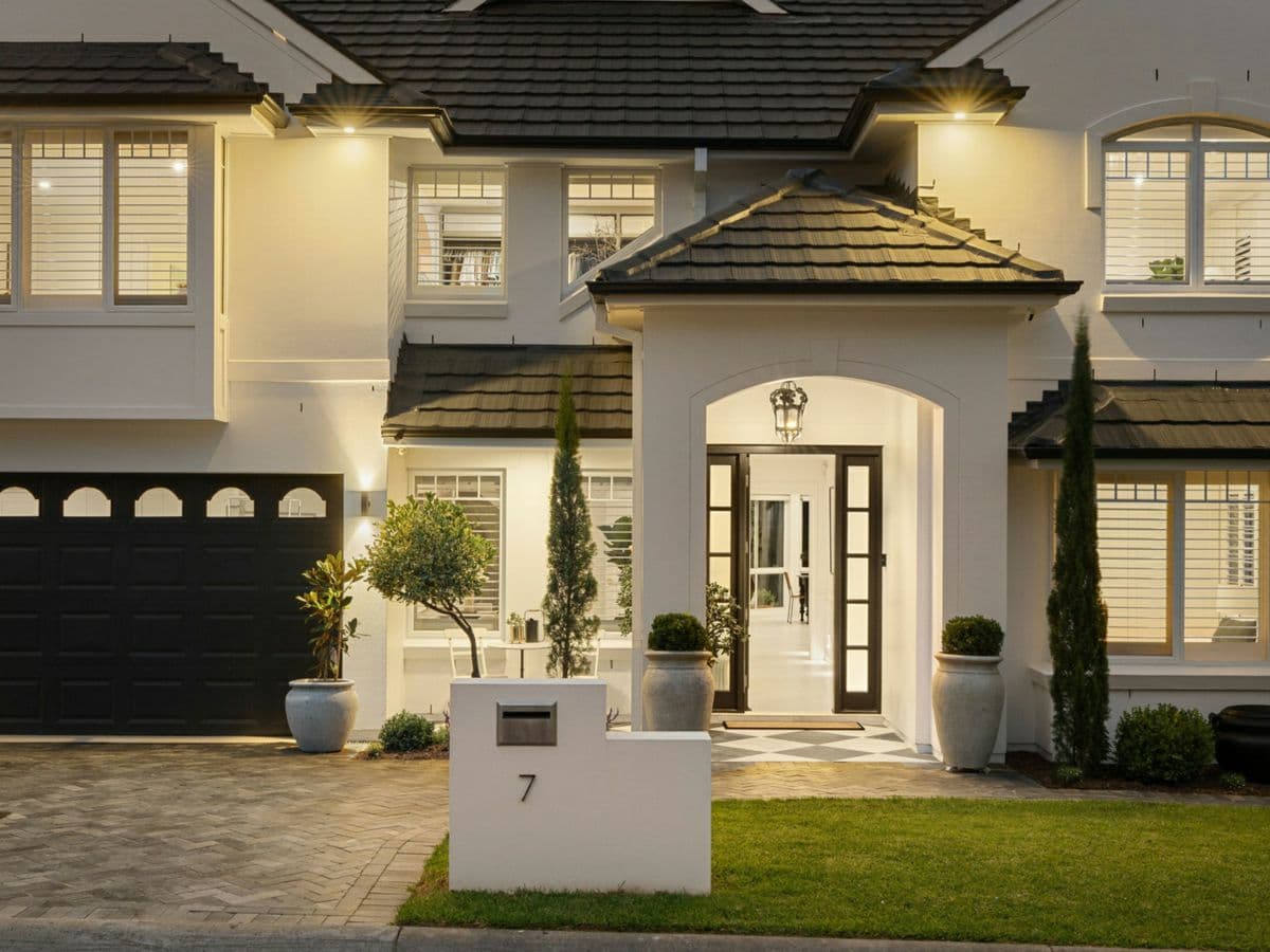 7 Peppertree Place, CASTLE HILL, Castle Hill - Thumbnail 3