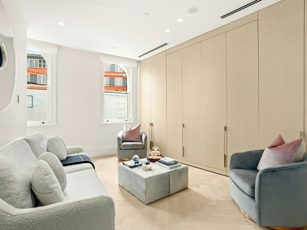 72 Gloucester Street, THE ROCKS, The Rocks - Thumbnail 2