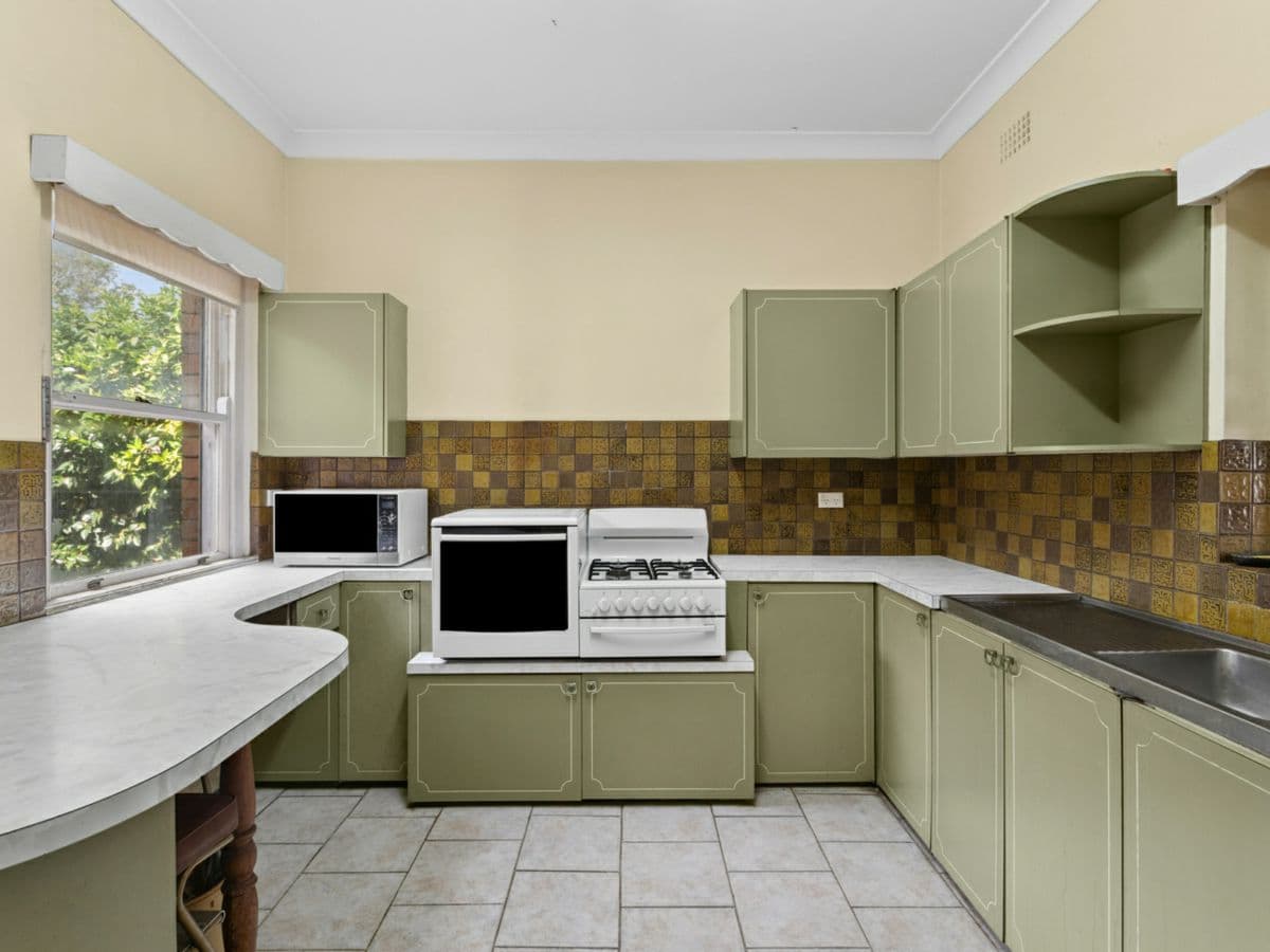 2 Birnam Grove, STRATHFIELD, Strathfield - Thumbnail 5