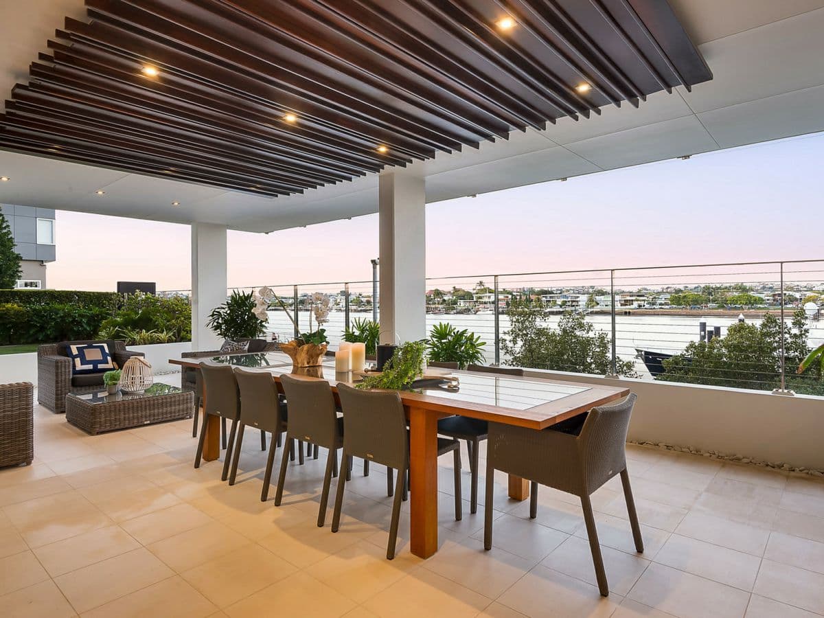 34/1 Macquarie Street, Teneriffe - Image 1