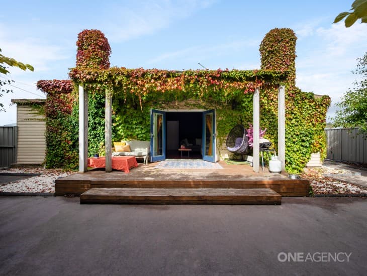 4 Bells Parade, Somerset, Somerset - Image 1
