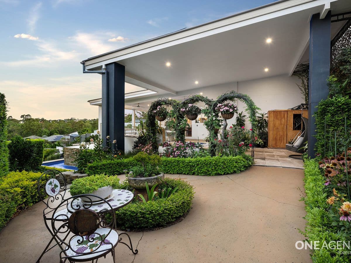14 Seanna Place, BROOKWATER, Brookwater - Thumbnail 8