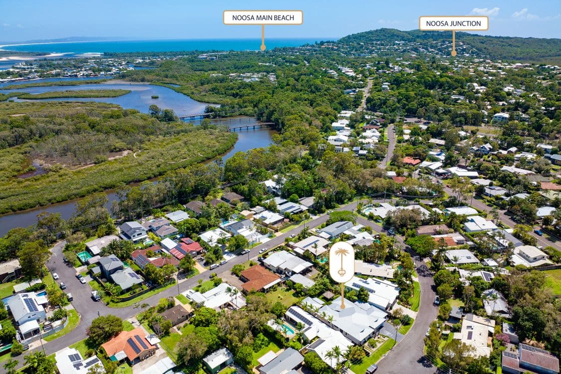 10 Sleepy Hollow Drive, Noosa Heads, Noosa Heads - Thumbnail 2