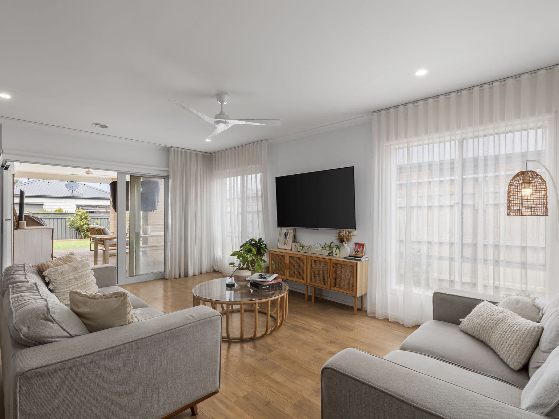 8 Centurian Street, Ocean Grove VIC, Ocean Grove - Thumbnail 2