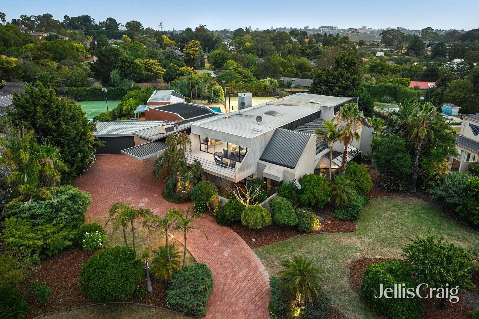 13 Sarah Crescent, Templestowe, Templestowe - Thumbnail 3