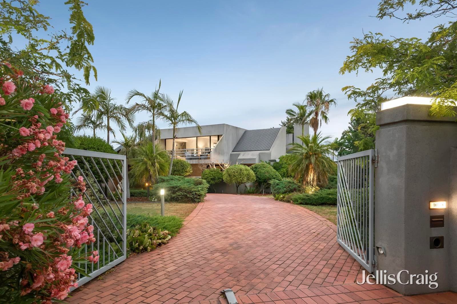 13 Sarah Crescent, Templestowe, Templestowe - Thumbnail 4