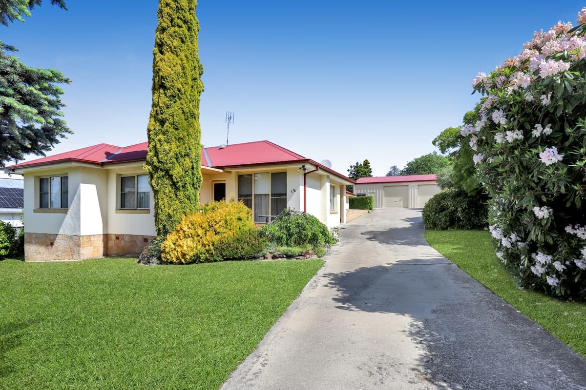 18 Dart Street, Oberon, Oberon - Image 1