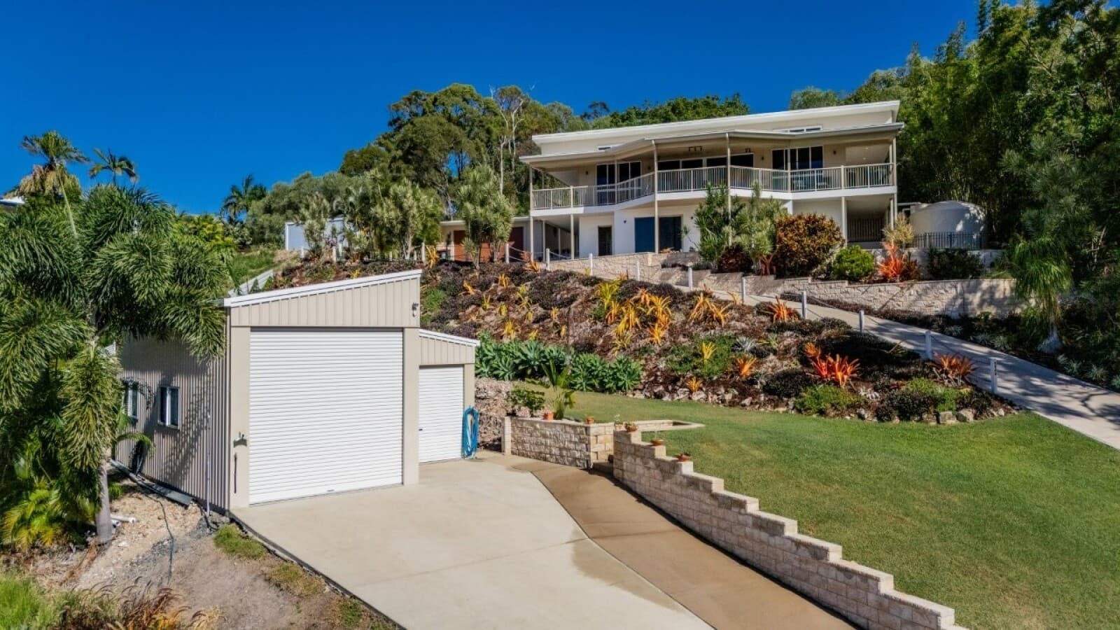 5 Goldsands Court Agnes Water QLD 4677, Agnes Water - Thumbnail 2
