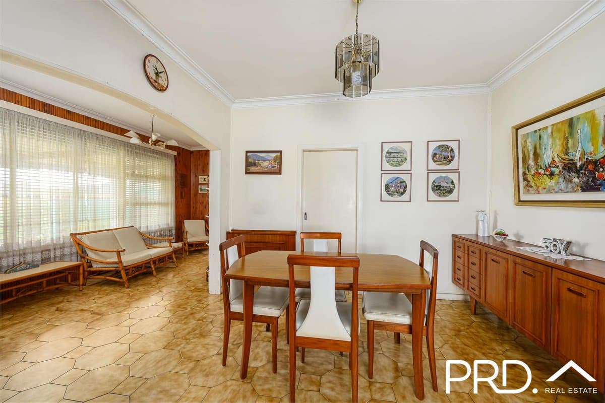 45 Haig Avenue, GEORGES HALL NSW 2198, Georges Hall - Thumbnail 5