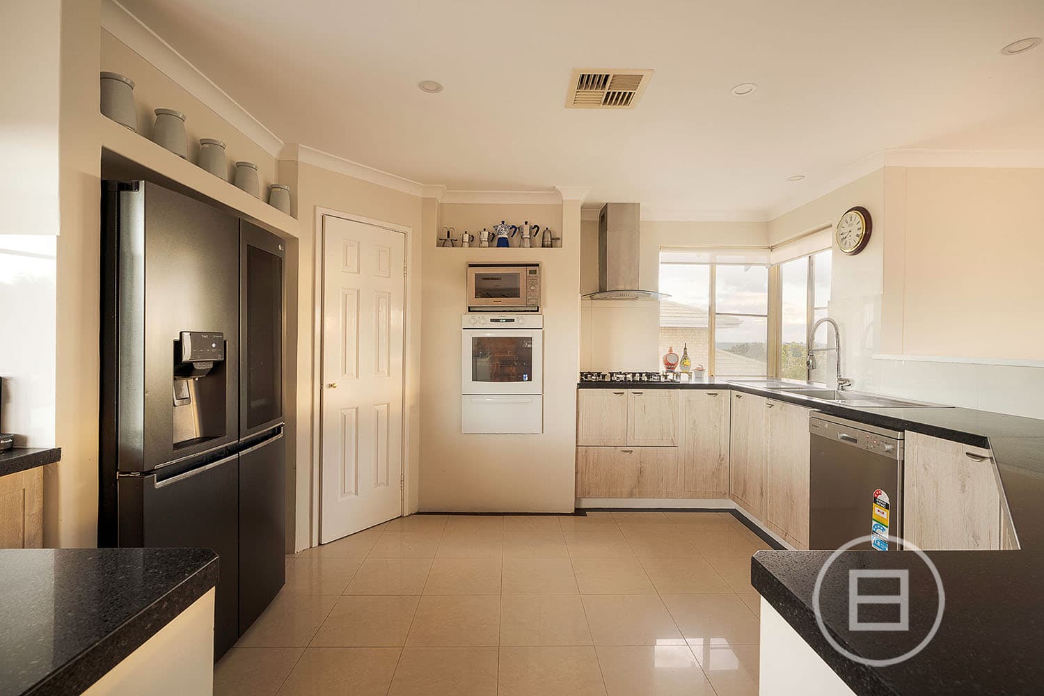 126 Oceanside Promenade, MULLALOO, WA, Mullaloo - Thumbnail 7