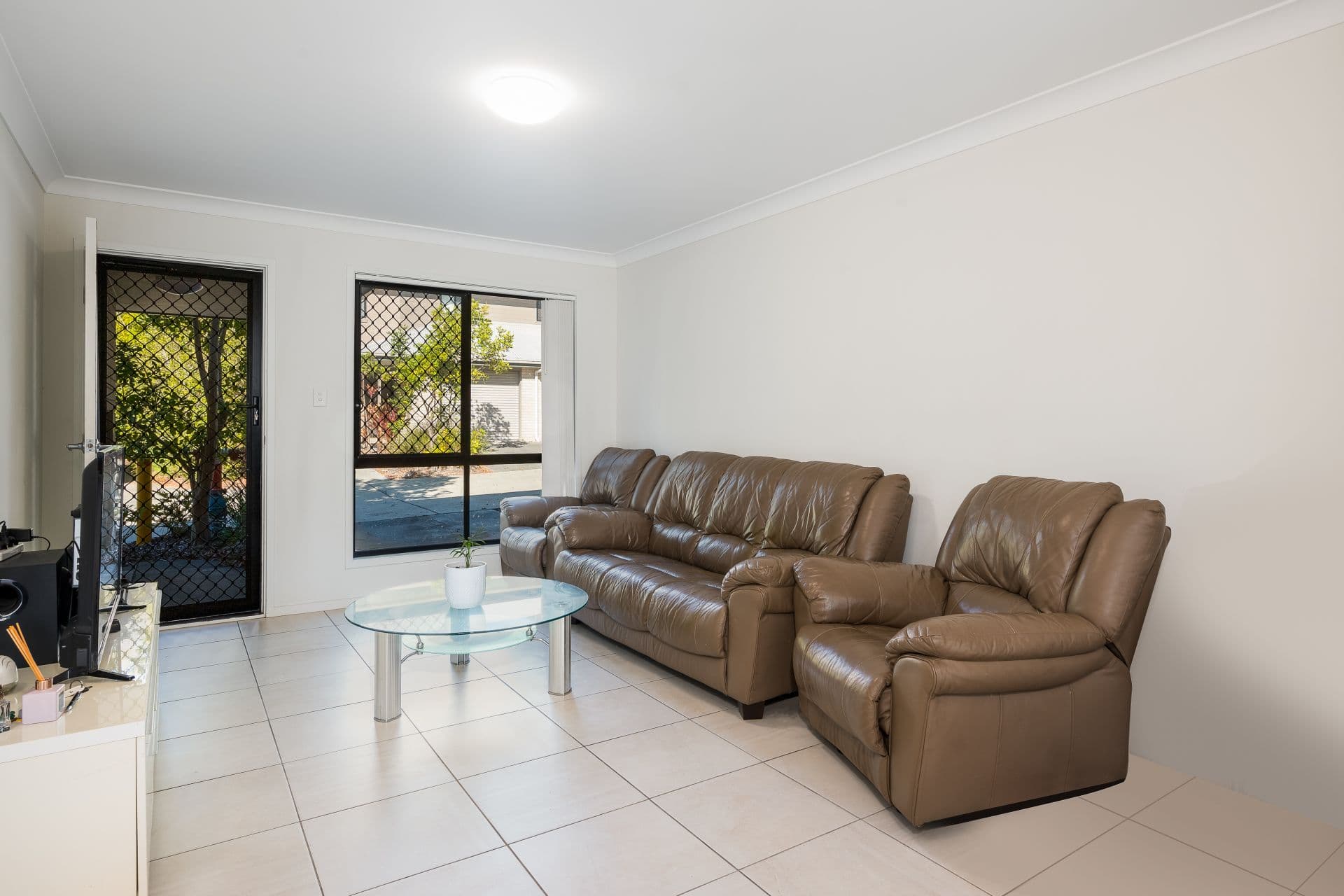 6/8 Wattlebrush Court, Park Ridge, Park Ridge - Thumbnail 4