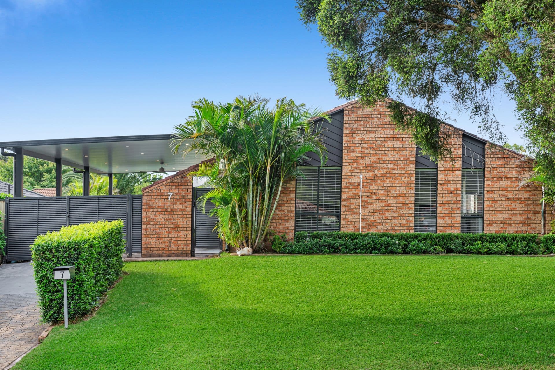7 Nott Place, Mount Annan, Mount Annan - Image 1