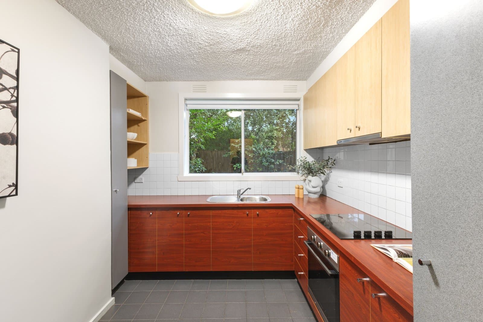 1/10 Crewe Road, Hughesdale, Hughesdale - Thumbnail 7