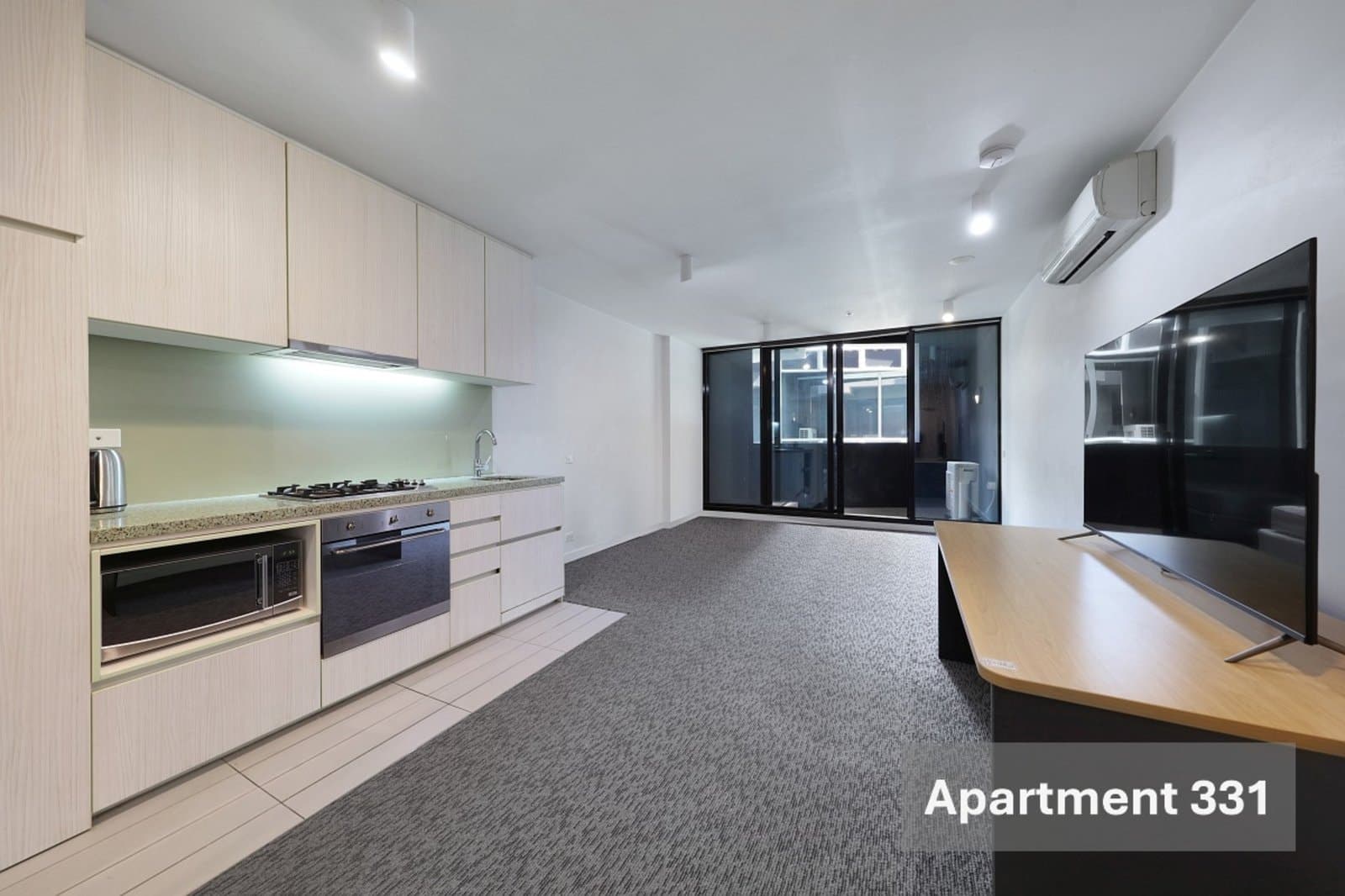 308/673 La Trobe Street, Docklands, Docklands - Thumbnail 2