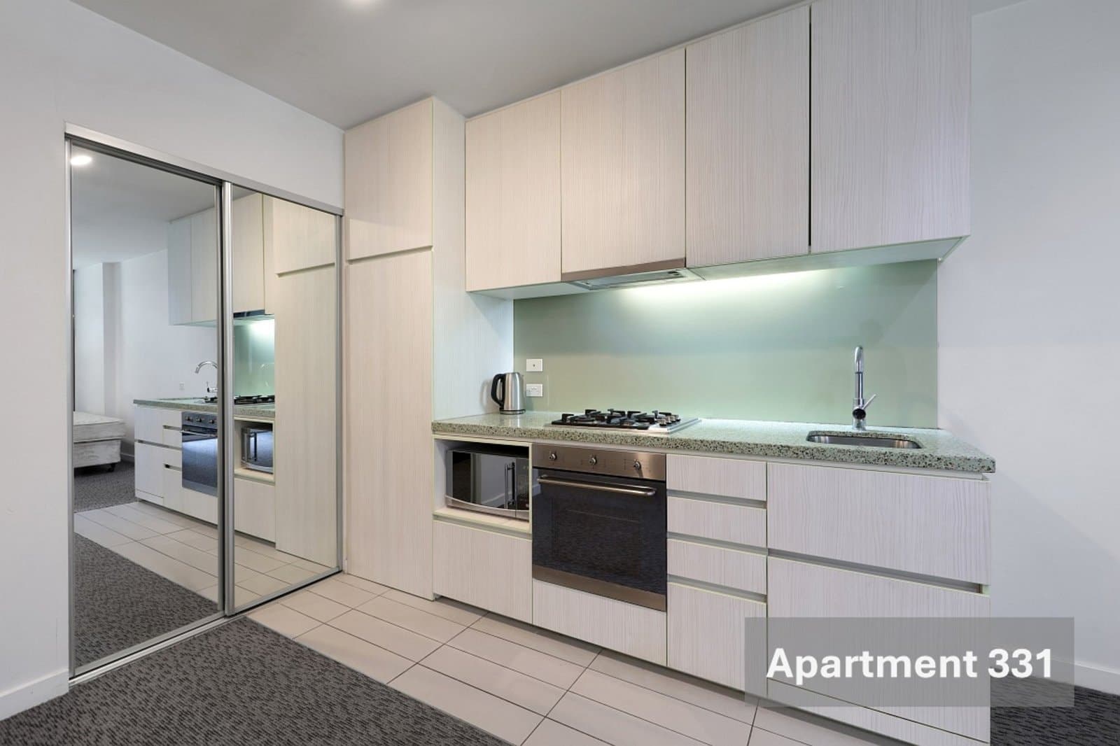 308/673 La Trobe Street, Docklands, Docklands - Thumbnail 3