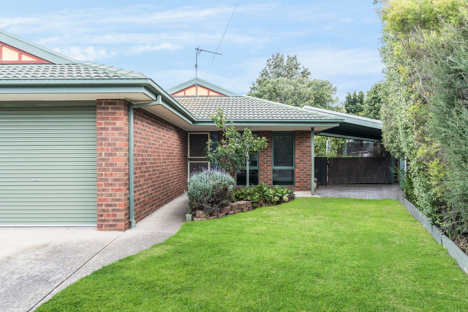 2 Carawatha Avenue, Clifton Springs, Clifton Springs - Thumbnail 2