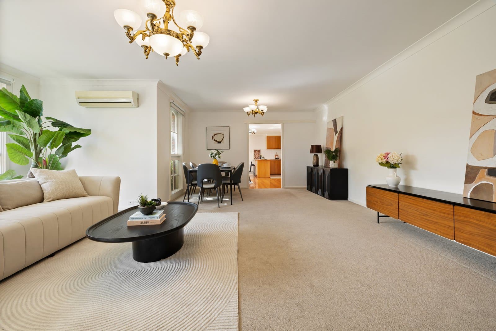 42 Chancellor Drive, Wheelers Hill, Wheelers Hill - Thumbnail 2