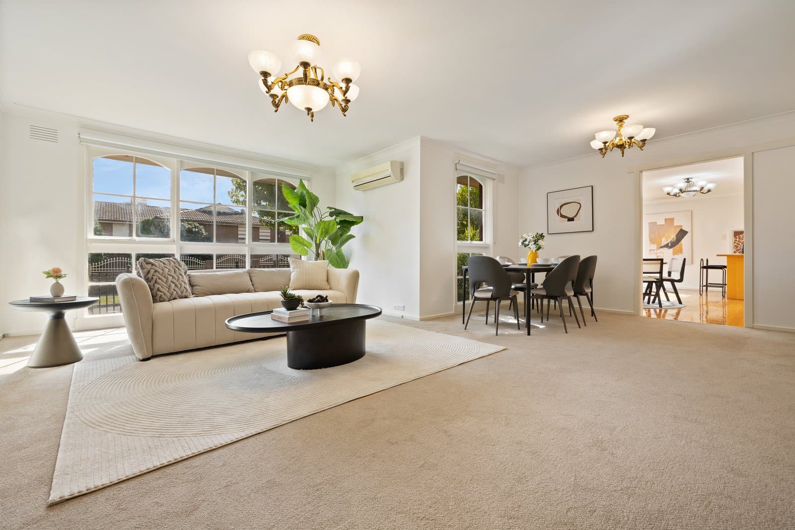 42 Chancellor Drive, Wheelers Hill, Wheelers Hill - Thumbnail 3