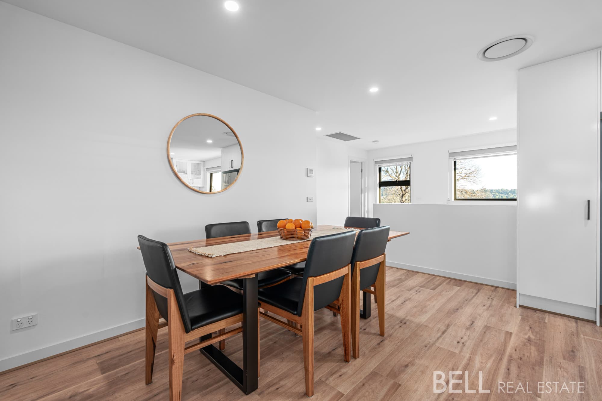 16 Cobden Crescent, LILYDALE, Lilydale - Thumbnail 8