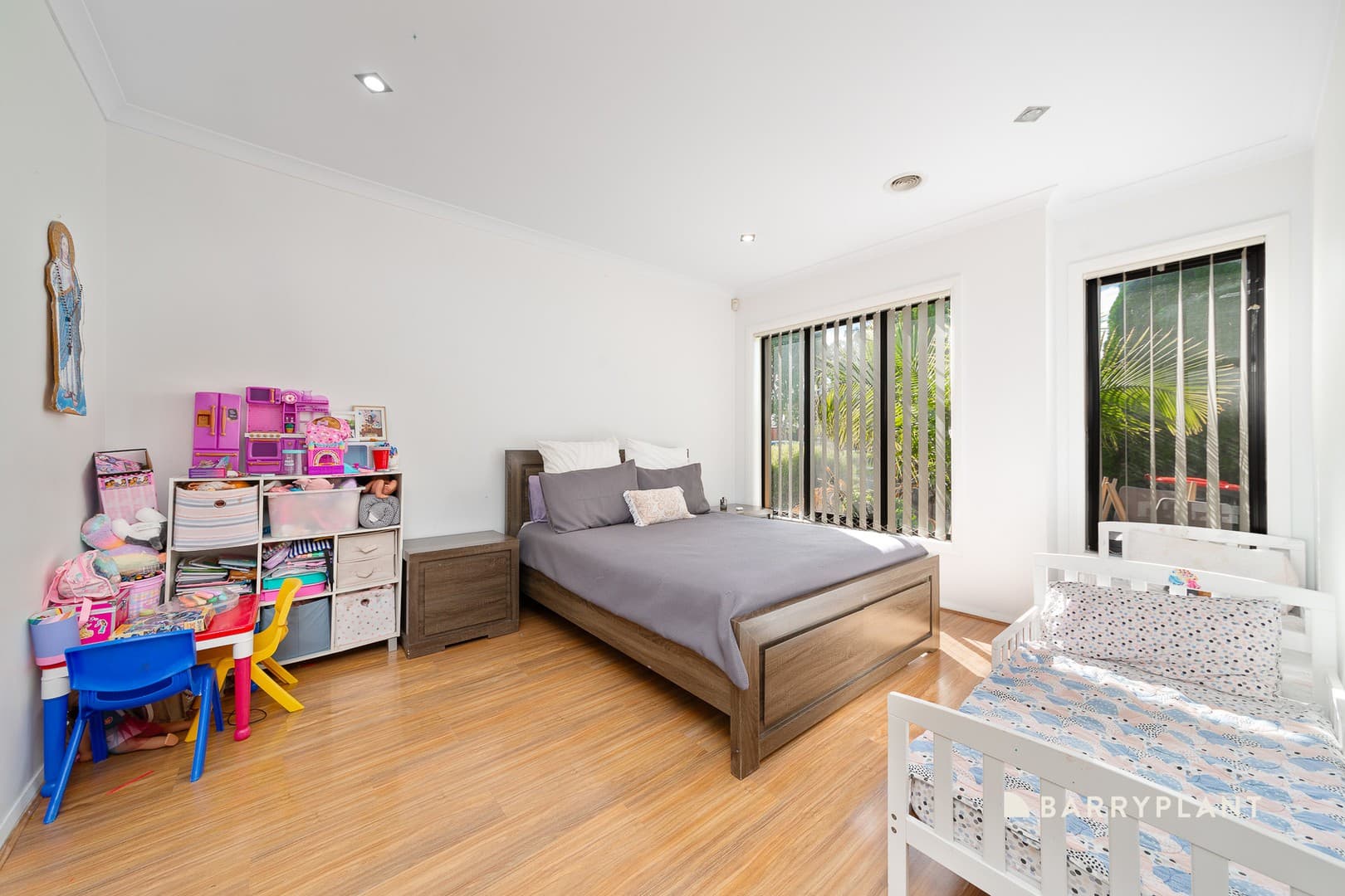 9 Bradshaw Avenue, Craigieburn, VIC 3064, Craigieburn - Thumbnail 5
