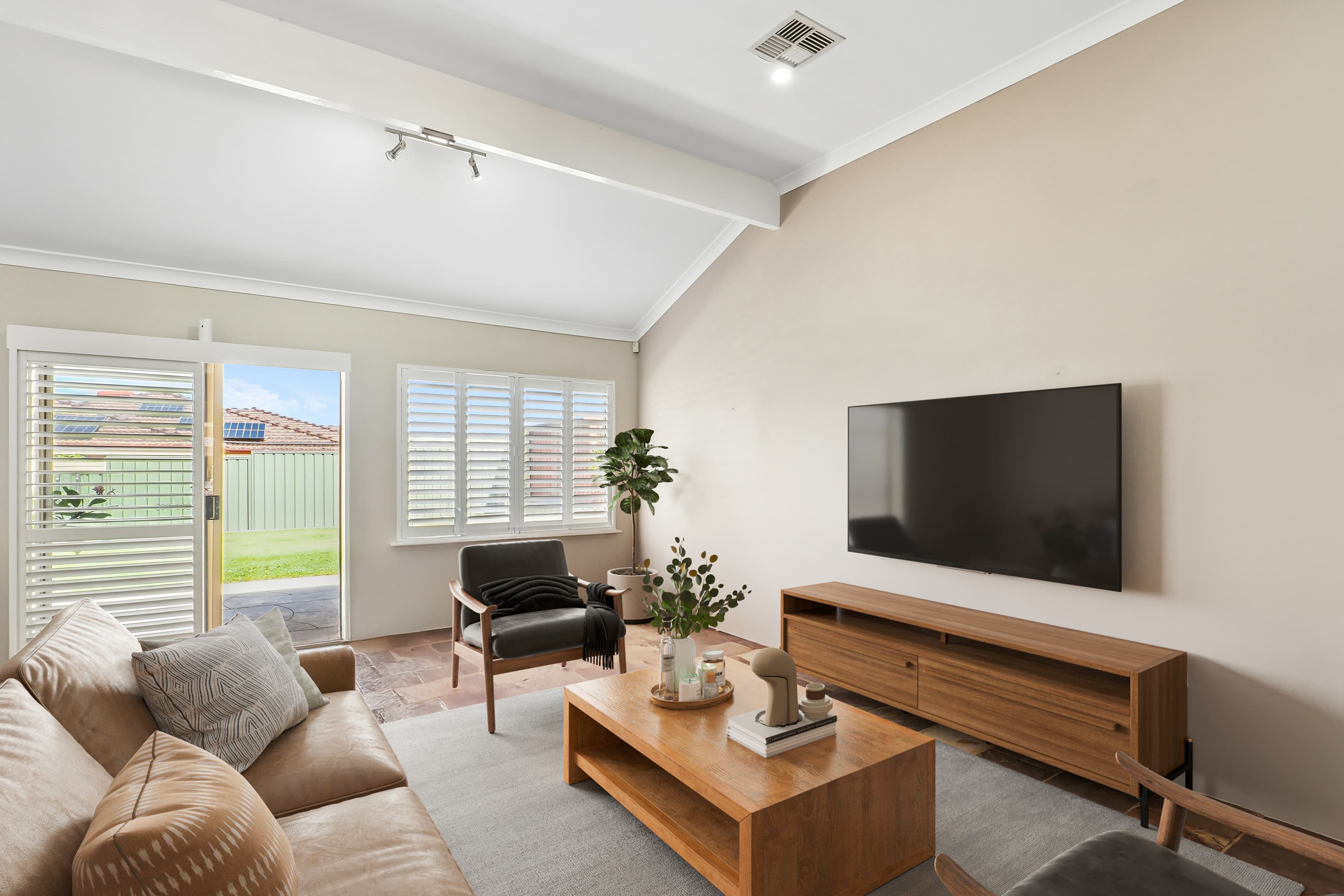 7 Nadine Place, WOODVALE WA 6026, Woodvale - Thumbnail 3