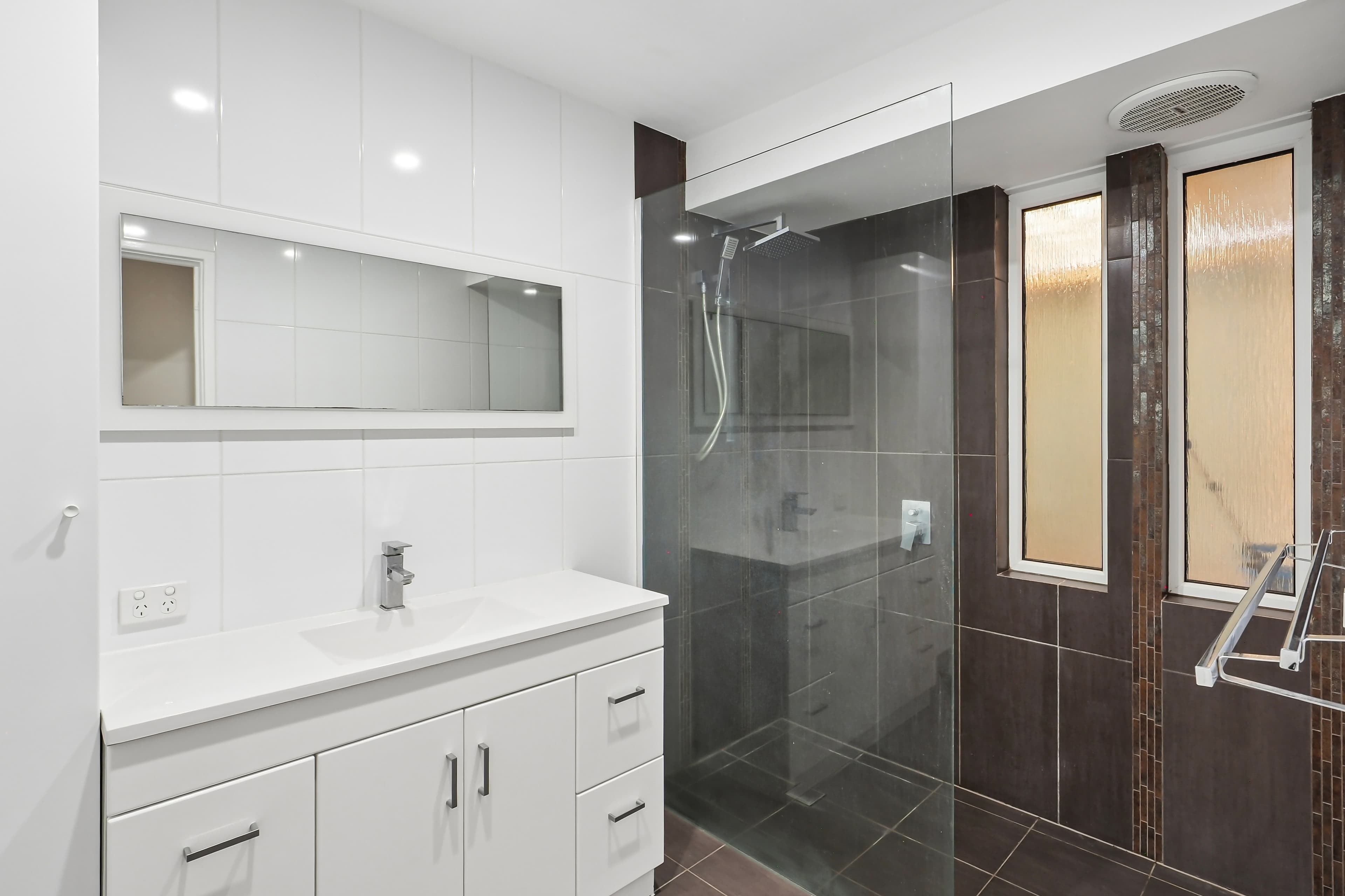 7 Nadine Place, WOODVALE WA 6026, Woodvale - Thumbnail 8