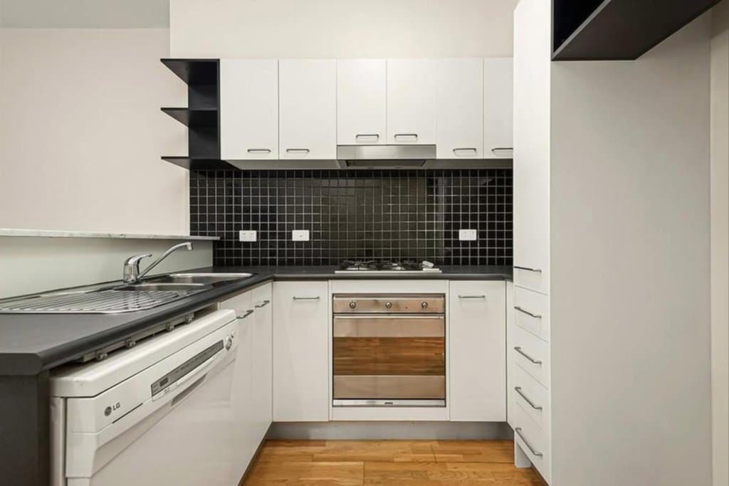 712/87 Franklin Street, Melbourne - Thumbnail 4