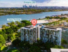 10701/320 Macarthur Avenue, Hamilton Qld 4007 - Thumbnail 2