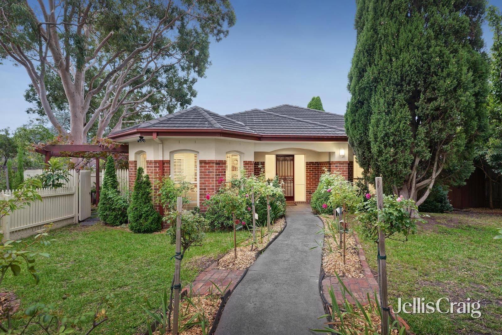 1/185-187 Central Road, Nunawading, Nunawading - Thumbnail 2