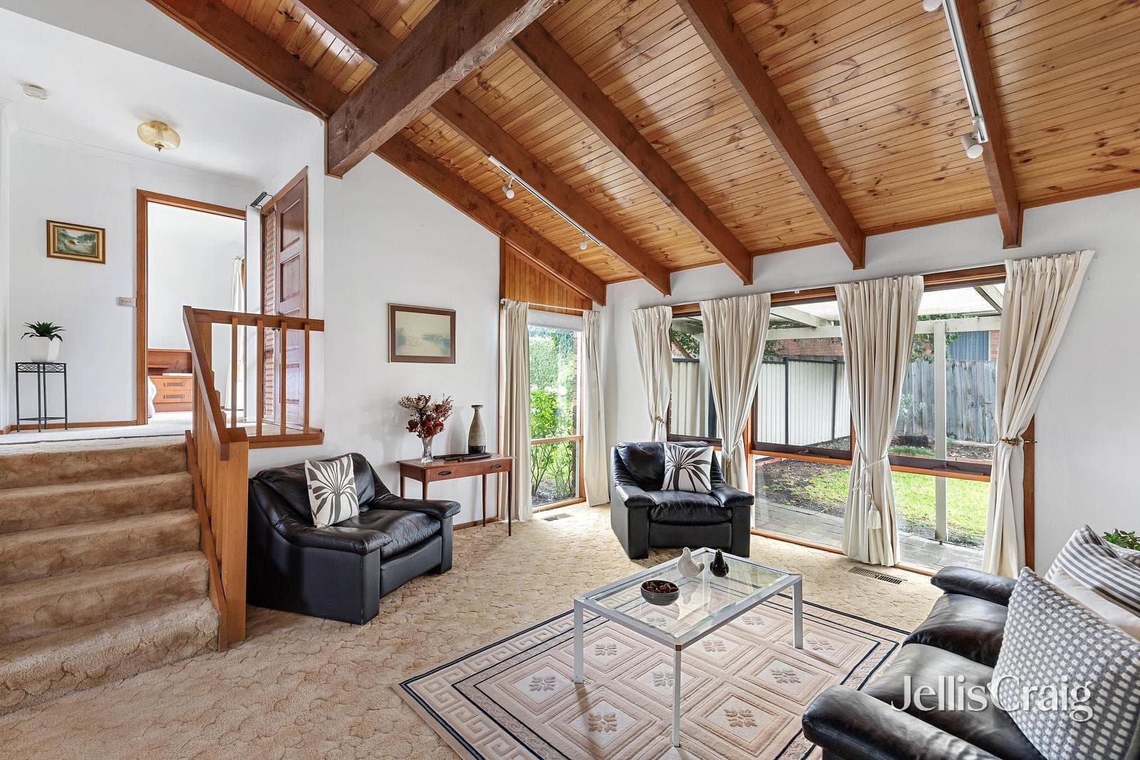 6 Larool Avenue, St Helena, St Helena - Thumbnail 3